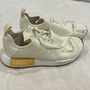 Adidas NMD Creme with Gold accent size 8.5 women’s